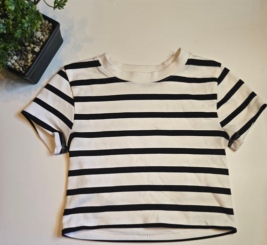 Sans étiquette 7-8 Ans *Style Crop Top*