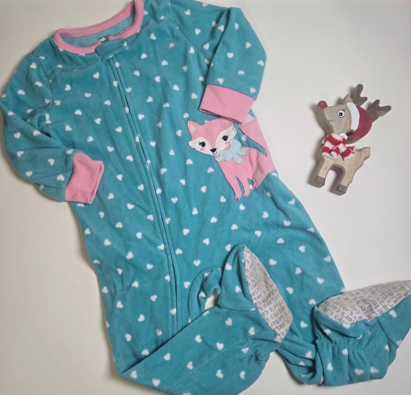 Carter’s 18M *Dessous des pieds tâchés*