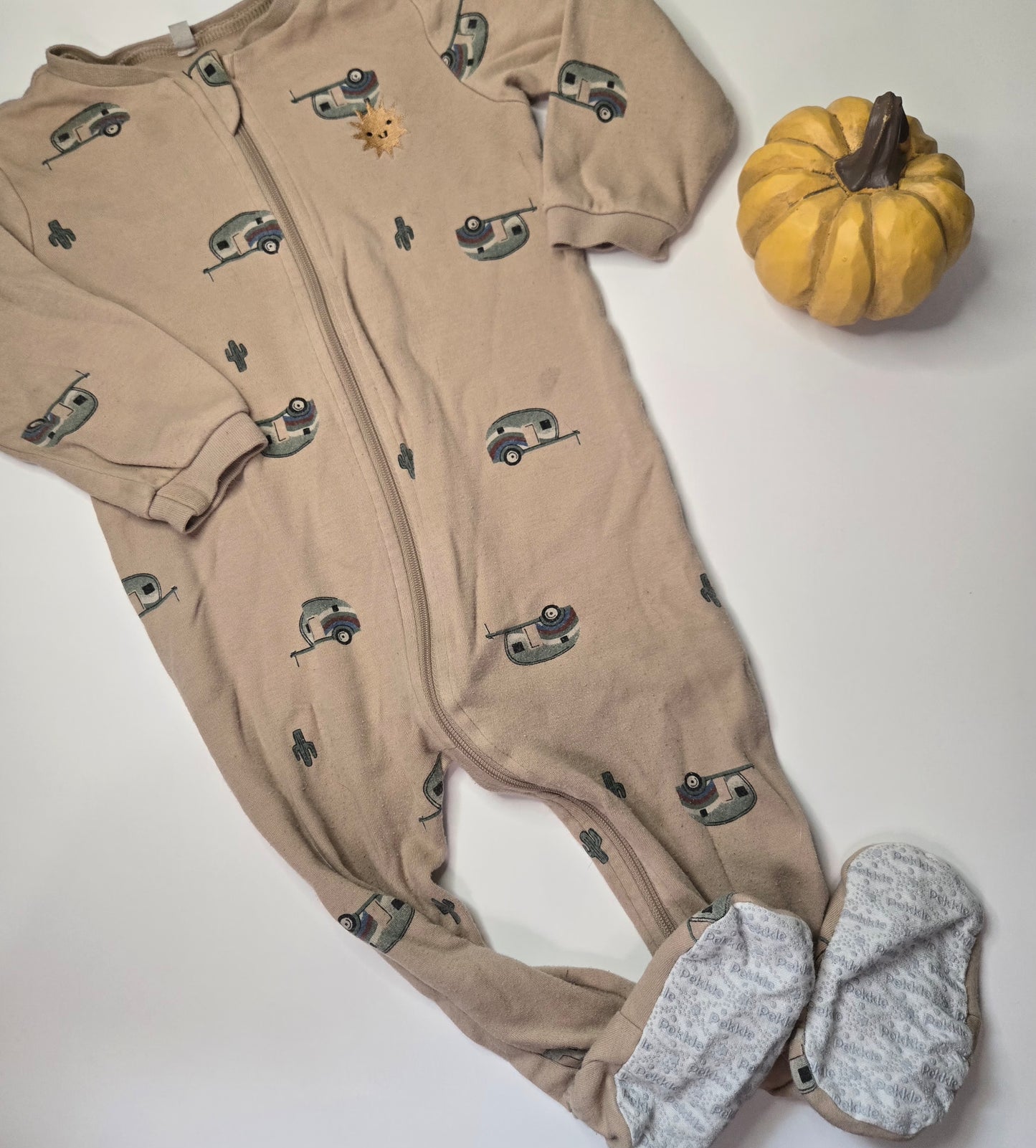 Pekkle 12M *mousseux et cerné*