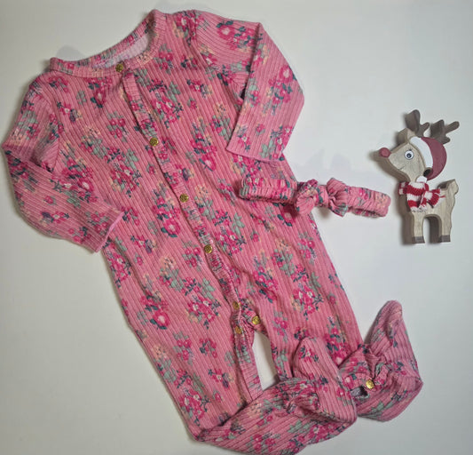 Delias 6-9M *grand*