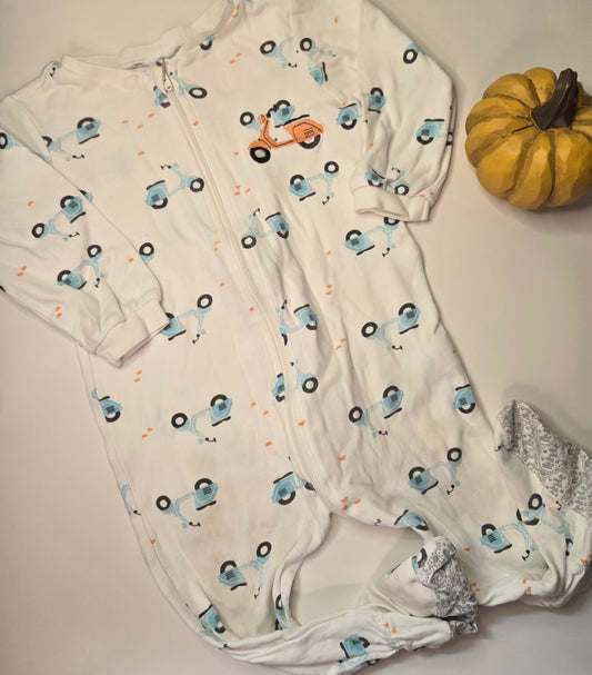 Pekkle 12M *cernes sur les cuisses*